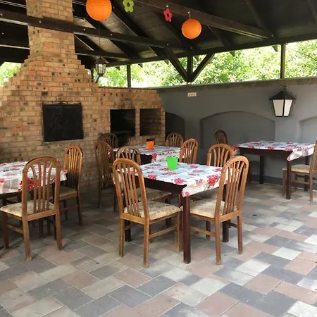 Kerekes Panzio Es Etterem Bed & Breakfast Balmazújváros